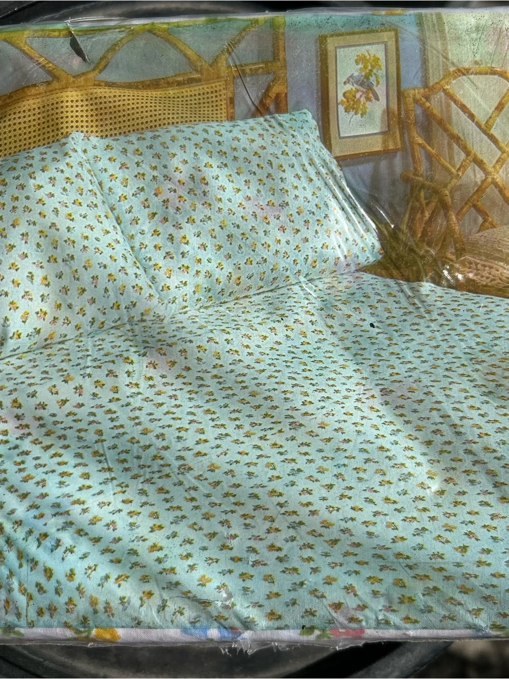 Vintage jcpenney White Floral Muslin Sheet with Yellow, Pink, Blue Flowers